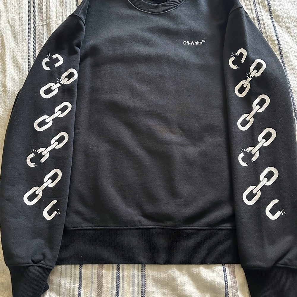 Off-White Chain Linked Arrow Printed Sweatshirt - image 1
